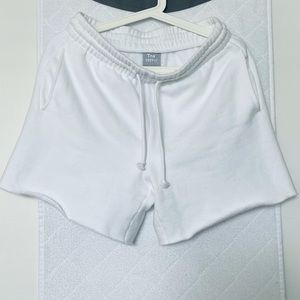 Aritzia Tna cozy AF shorts(size s)